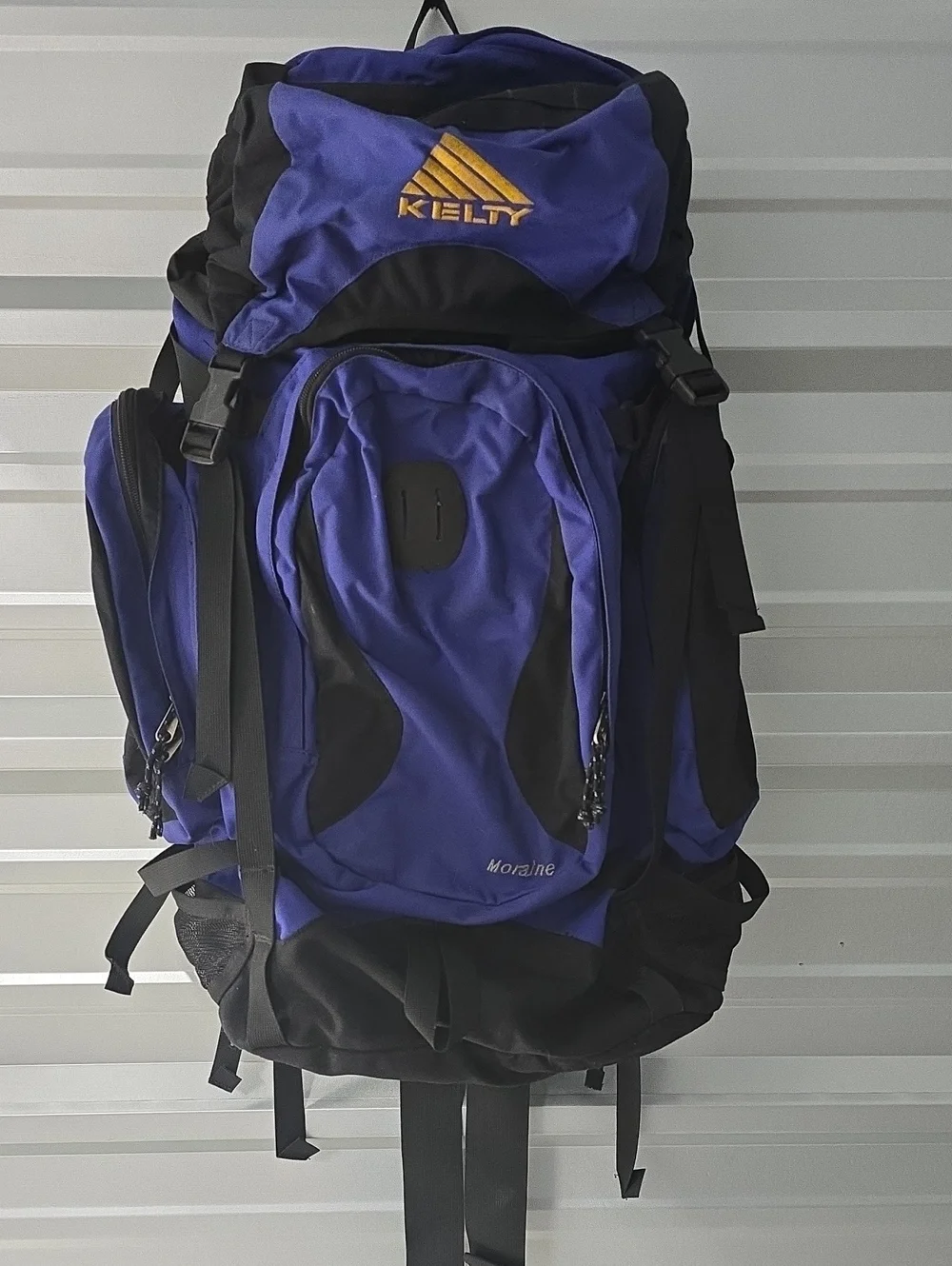 Kelty Men's Indigo and Black Backpack - Moraine